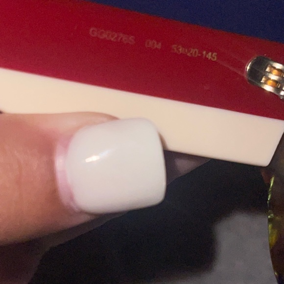 Gucci Sunglasses - Picture 4 of 6